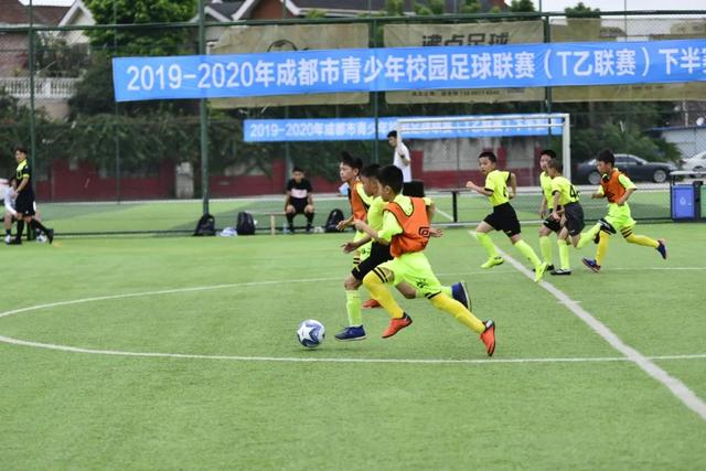 组图：世界杯-科特迪瓦vs挪威 努萨弧线球兜远角